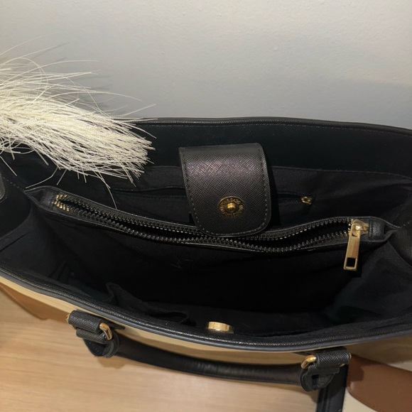 Brown and black purse with matching wallet - Picture 3 of 5